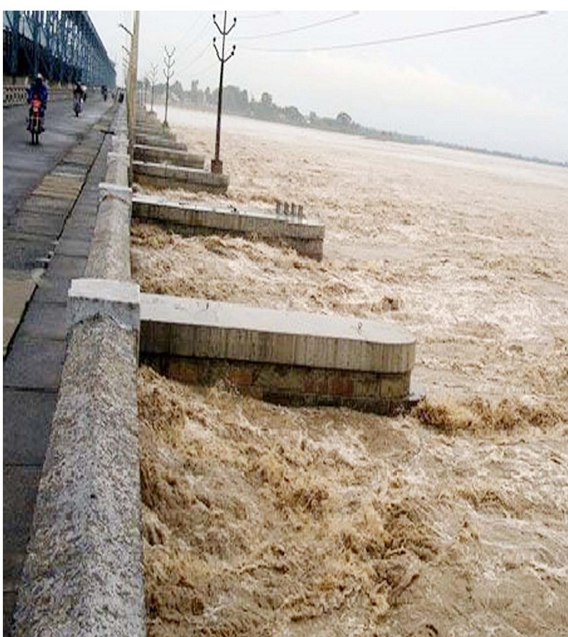 भारतले बाँध बनाएपछि राप्तीतटीय क्षेत्रका बासिन्दा नदिँदो बस्छन् राती 